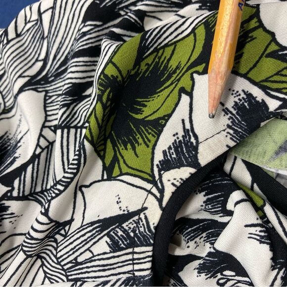 London Times Dress SZ 4 Black White Green Floral Length Sheath Cap Sleeve Summer - Picture 11 of 12